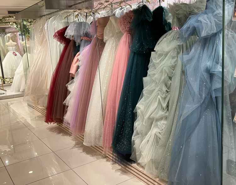 ディズニープリンセスのドレスもあり素敵でした