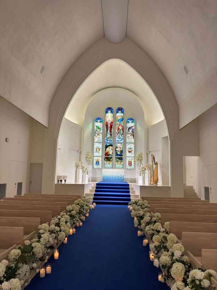 独立型の大聖堂。中に入ると素敵で鳥肌が立ちました。ビデオレターも感動。大聖堂までの道のりも綺麗。