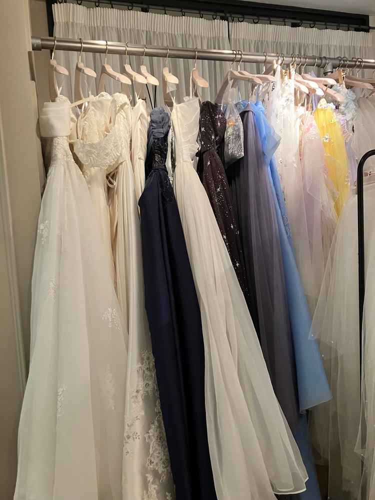 カラードレスも選べる