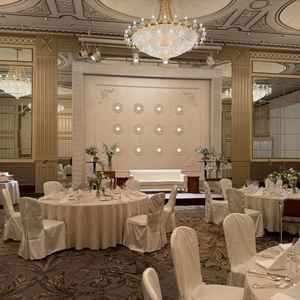 披露宴会場 ヴェルサイユの間