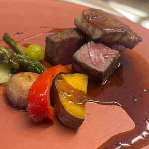 試食でいただいたお肉料理