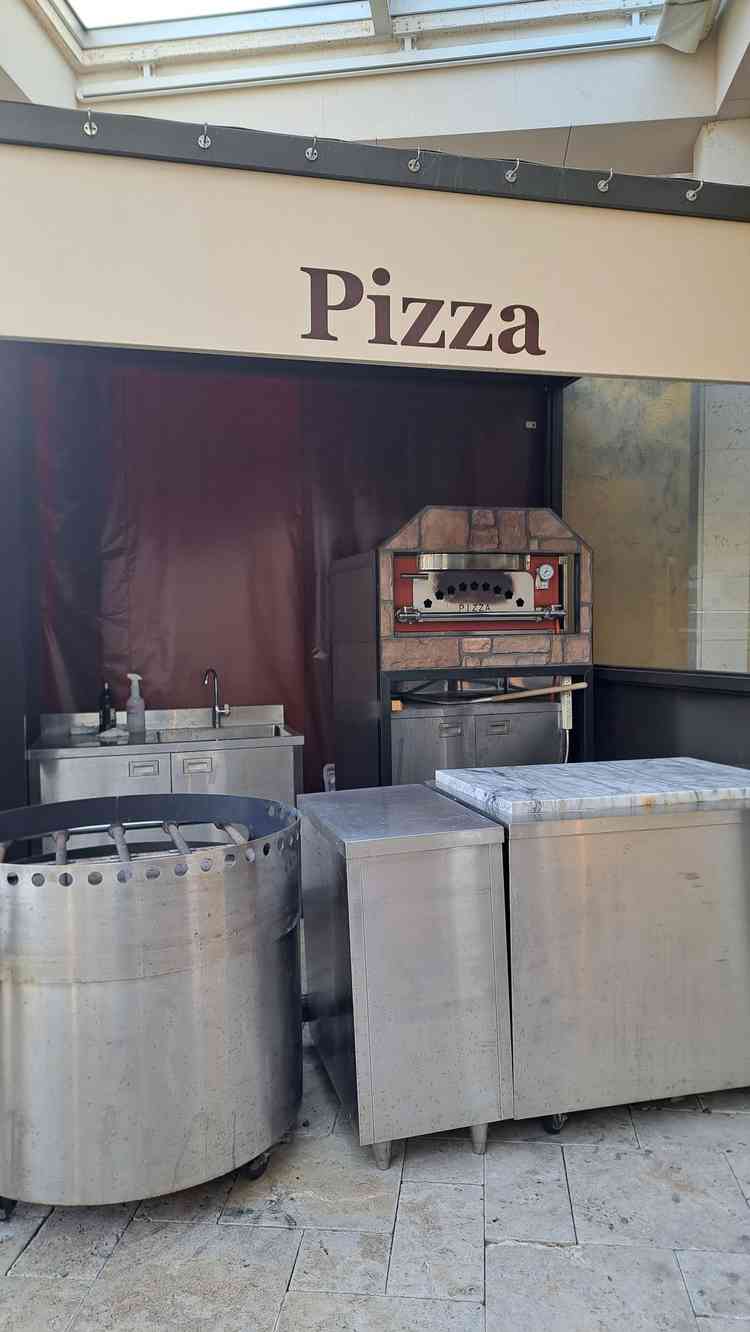 ピザも焼けるみたい