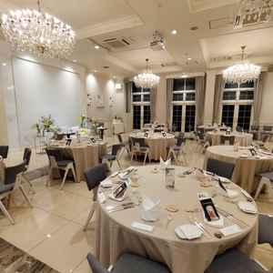 披露宴会場アイリス