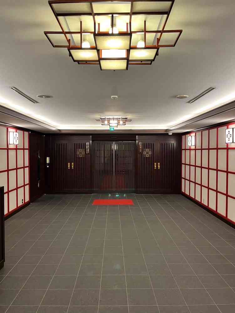 神社へ繋がる道