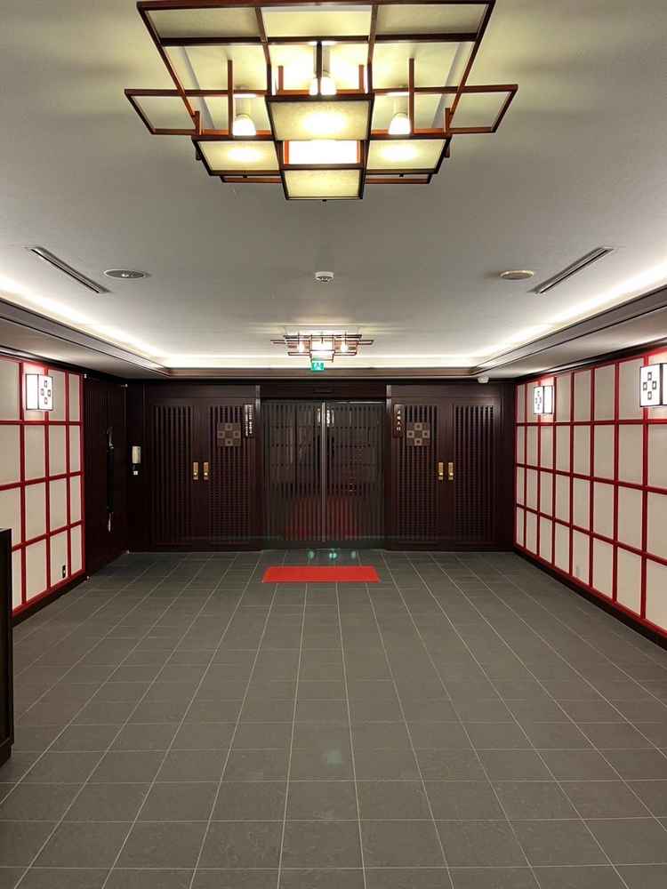 神社へ繋がる道