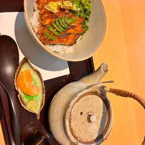 試食の一色産うなぎのひつまぶしがとても美味しいかった。