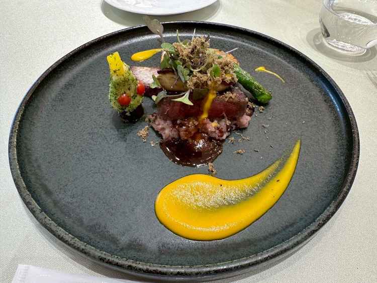 選べるソースが良くて、クリスマスが近いこともあり、クリスマス仕様になっていて美味しかったし可愛かった