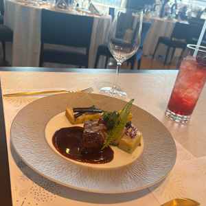 料理を振る舞ってもらった。格別の美味しさだった。