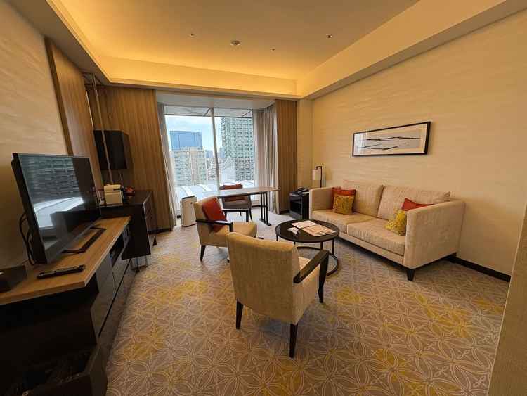 泊まるお部屋。結婚式前後の宿泊が付いていてお部屋のクオリティが高いのは非常に良かった。