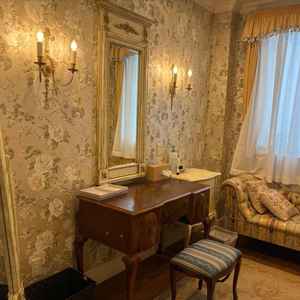 新婦控室の1つ。控室でも雰囲気がありました。