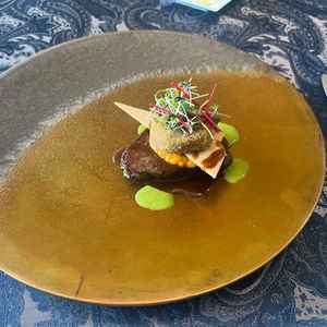 コース料理の試食。レストランなので料理が美味しい