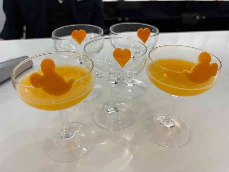 目の前で絞ってもらえるのが嬉しいです