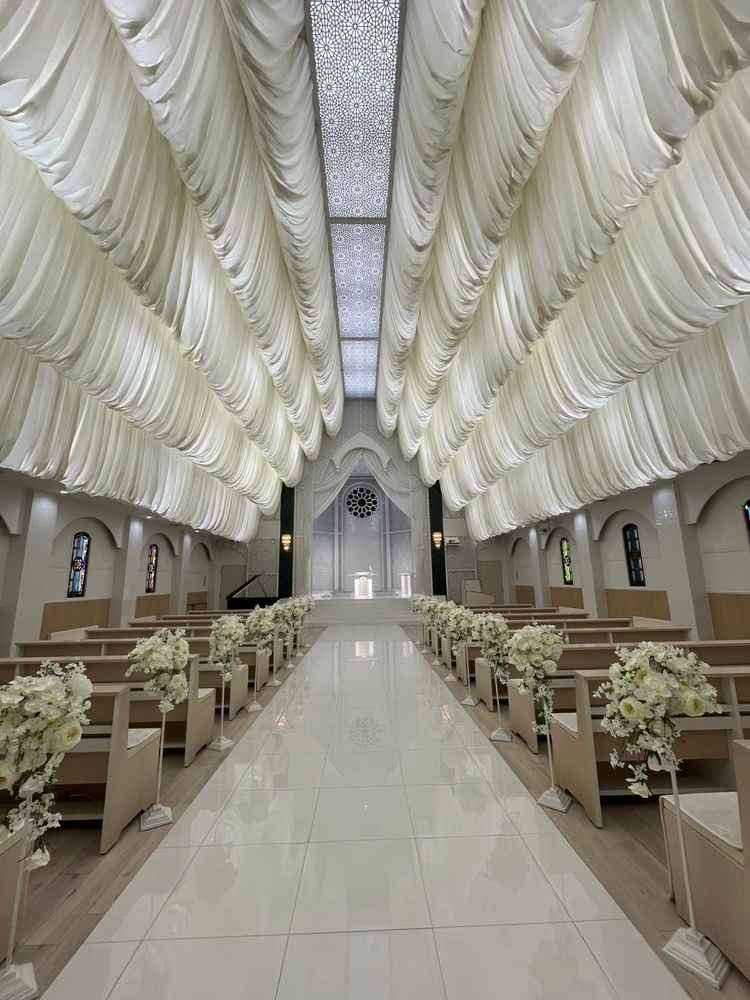 綺麗なチャペルで広かったです