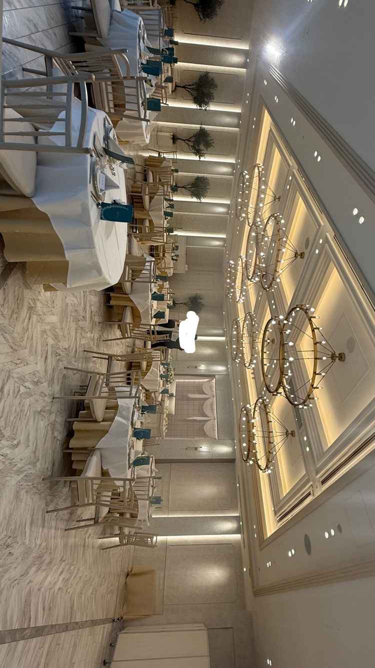 披露宴会場。3つ見せていただきましたが、この会場が1番気に入りました。天井が高く、開放感◎