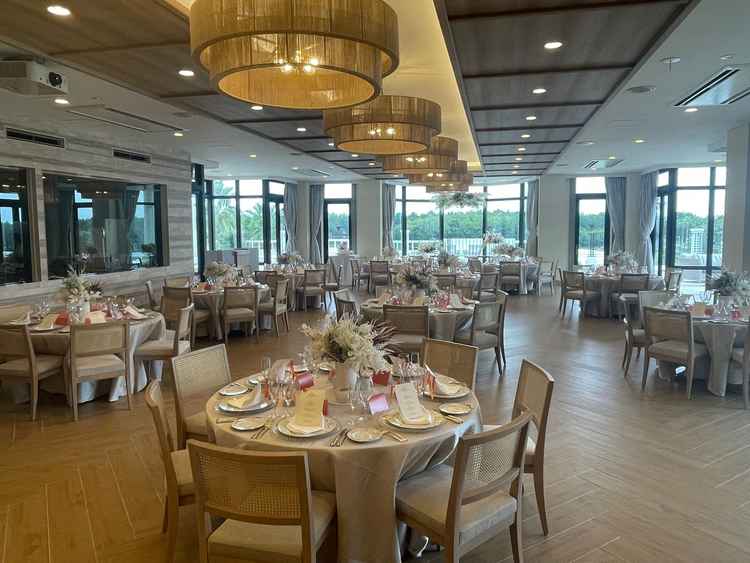 ゲストからも見えるキッチンとなっており、エンターテイメント性が高く楽しんでいただけそうだと感じた。