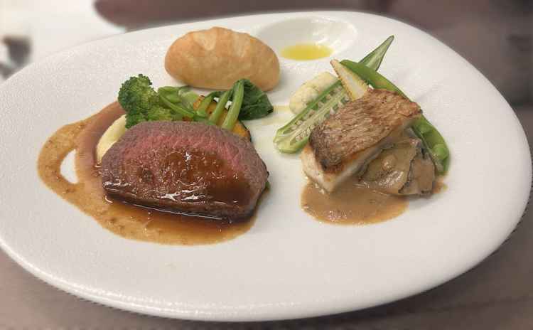 味付けや盛り付けも良く美味しかった。