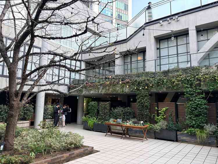 ガーデンテラスにも緑が多かったです