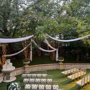 ガーデンの雰囲気もつくってくださった。