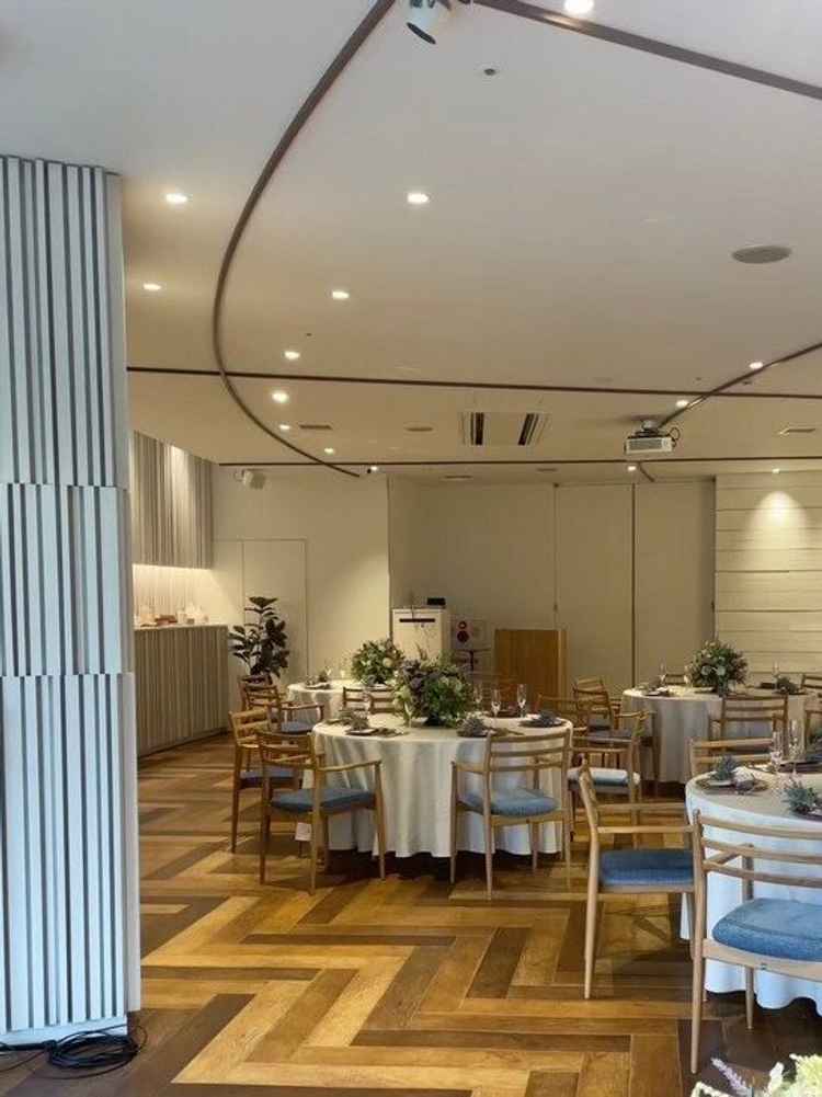 こちらの披露宴会場もリニューアルされるとのことですが、全員距離が近くて良いなと思いました。