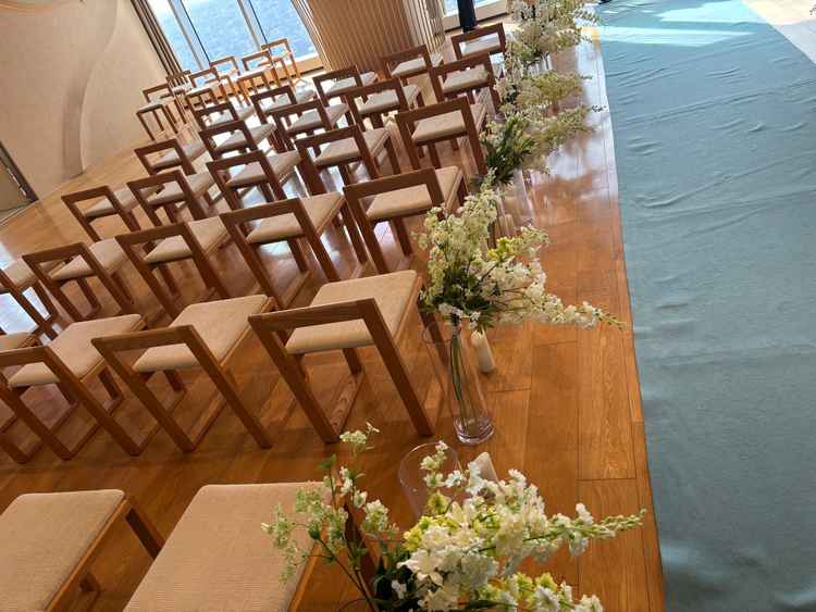 挙式会場。縦が長すぎず、景色もすごくよかった。