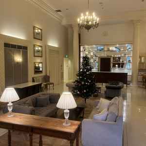 エントランス内部