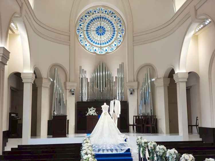 チャペル大聖堂高い天井