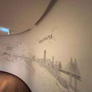 待合室の壁もオシャレで可愛いかったです。フォトスポットにもなってます。