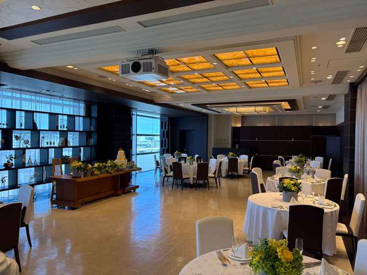 披露宴会場モダンスイート