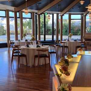 会場の入口からの実際の動線を説明頂きイメージが湧きました。お庭も広く空間が開放的でよかったです。