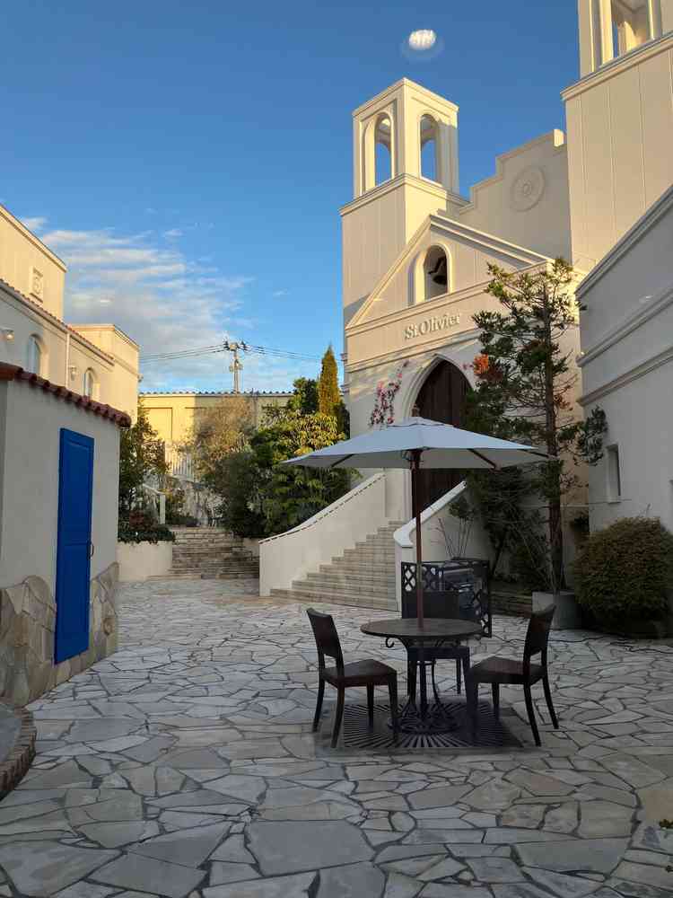 中庭の写真です。どこをとっても映える空間です。