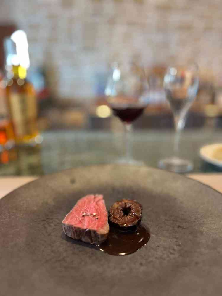 試食②メイン料理の牛肉です。柔らかく、付け合わせの牛蒡も美味しかったです。