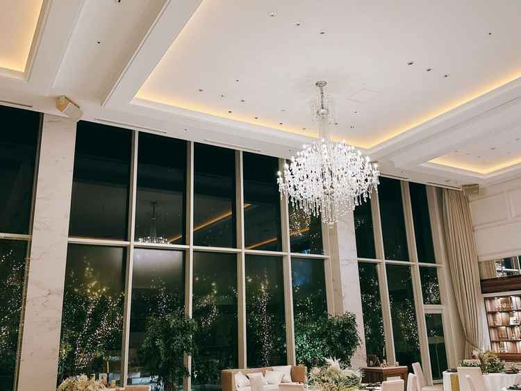 開放感のある披露宴会場