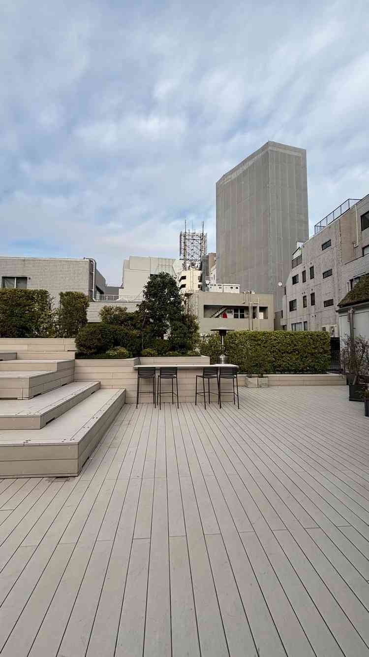 披露宴会場から外に出れるようになっています。