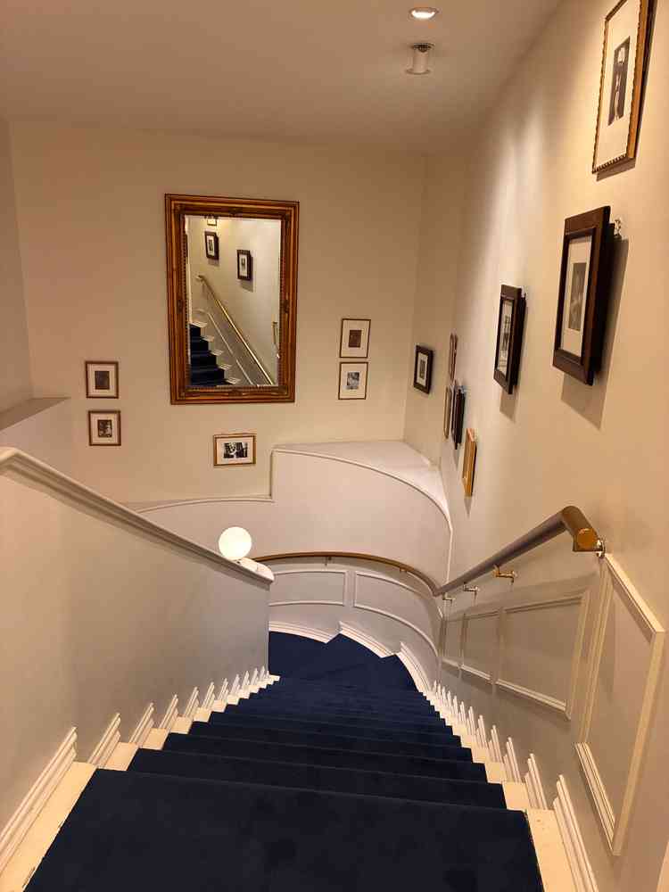 フォトスペースになりそうな階段