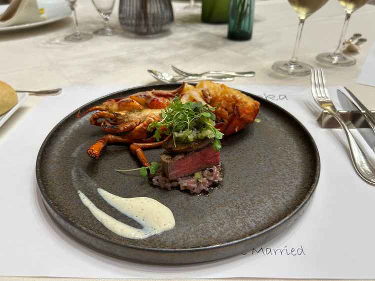 試食会のメイン料理。和風と洋風ソースで選べて、とても美味しかった。