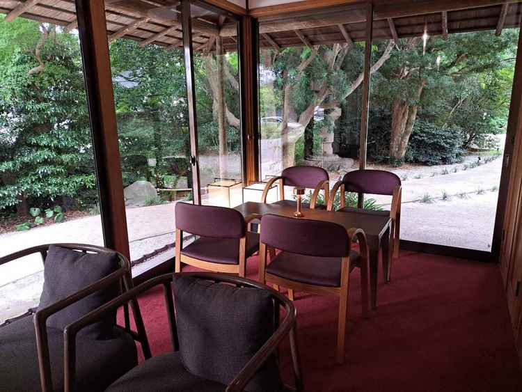 親族控室(2) ※親族移動後、ゲスト控室としても使用可能。