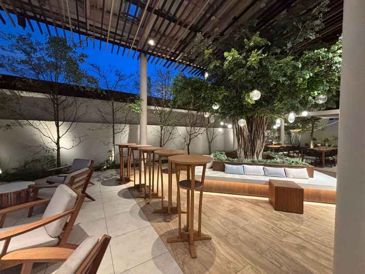 披露宴会場に隣接するテラスです。