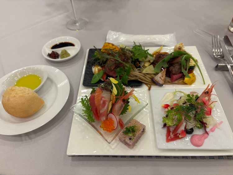 試食