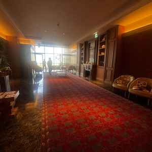 披露宴会場前の部屋　飾りつけ等のイメージ