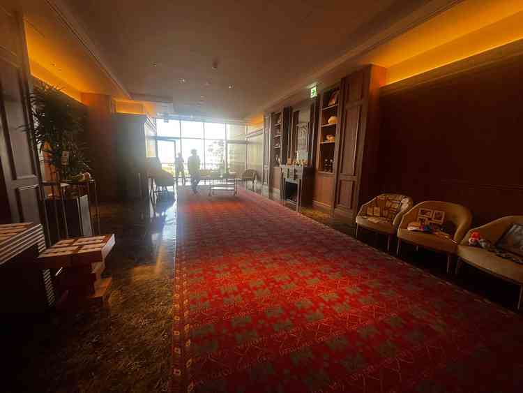 披露宴会場前の部屋　飾りつけ等のイメージ