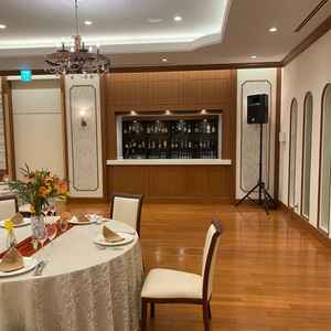 披露宴会場にはバーカウンターもついていたので、お酒好きな来場者が多い時には嬉しいポイントだと思います