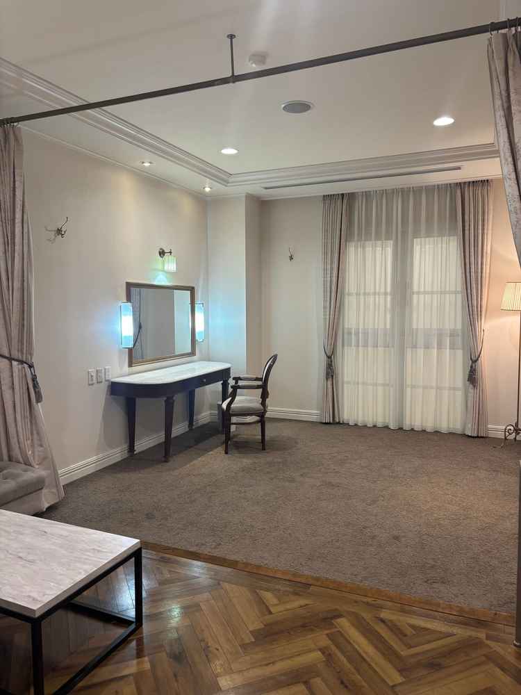 控室が広かった