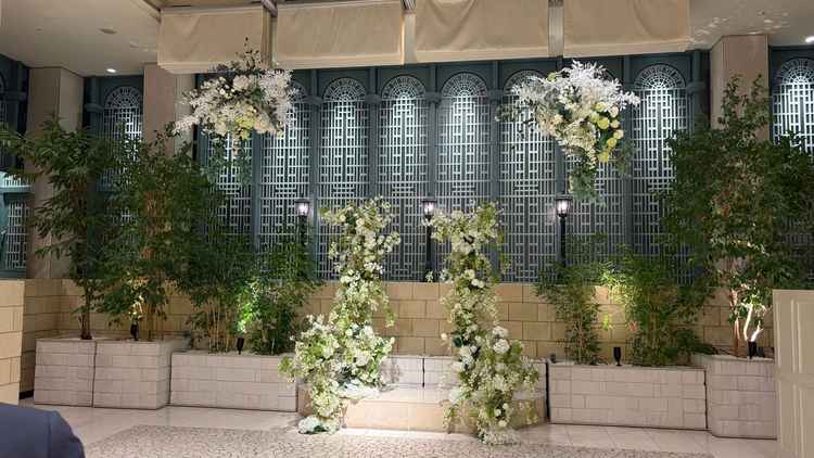 ブーケトスなどができる会場