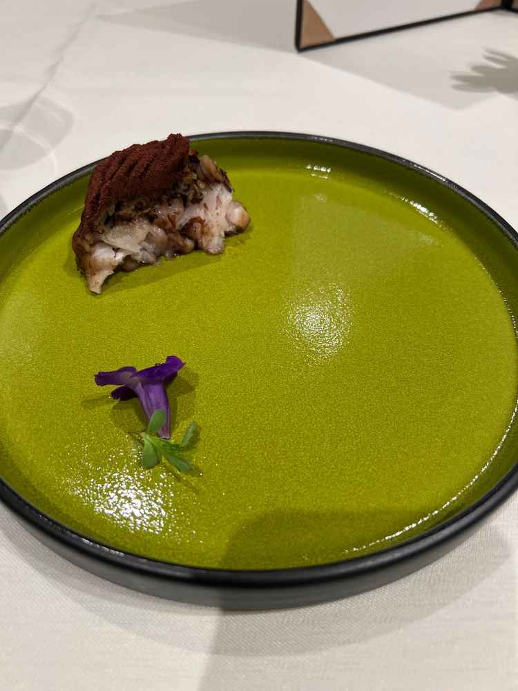 お魚料理のモンブランです。珍しくお料理でした。