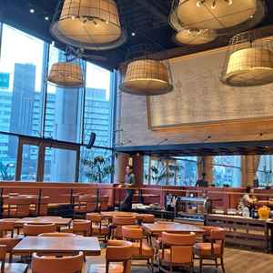 天井がとても高い