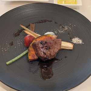 料理も美味しく評判通りの味でした