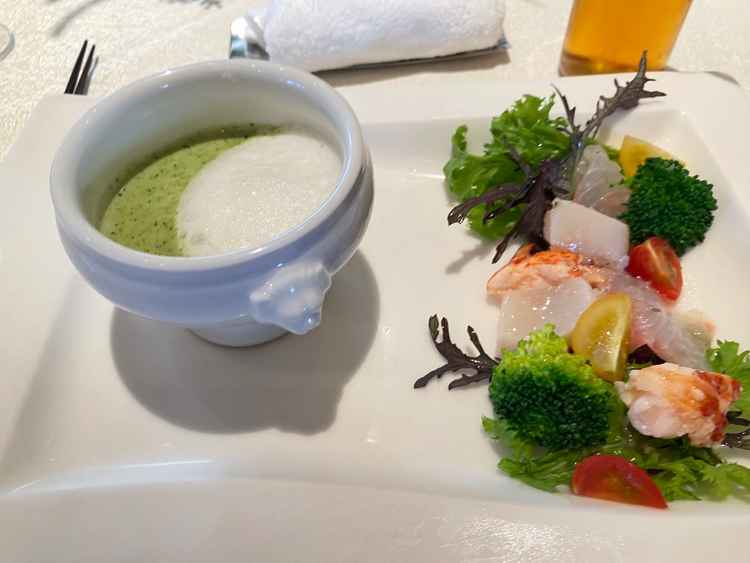 お料理は前評判通り、美味でした。