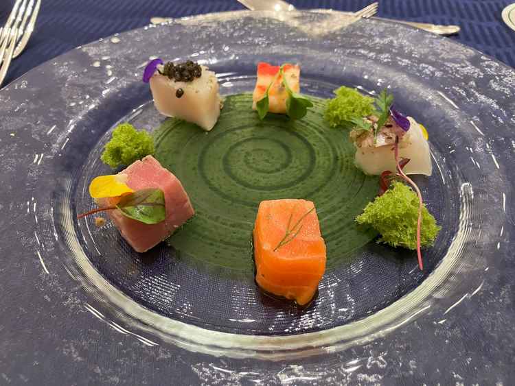 一番低価格なコースの前菜ですが、どれを食べても美味しかったです。