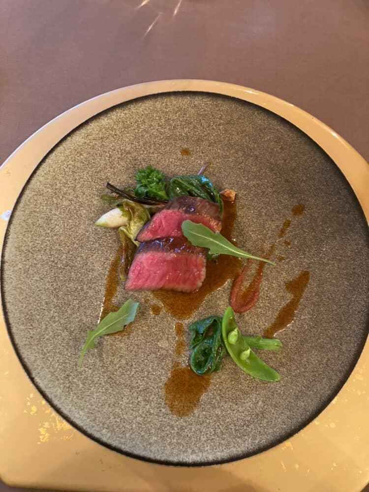 試食会メインの牛イチボ。