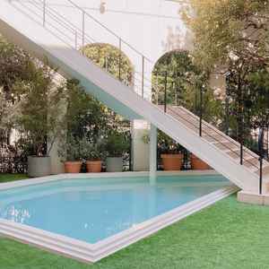 披露宴会場まで行くとこ。フラワーシャワーとかもここでする